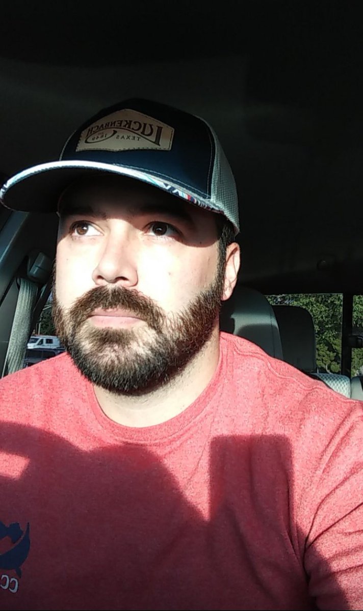 Rowdy_Otter's tweet photo. Debating on just saying fuck it and going back to bed. RT if you feel the same https://t.co/4xsFjsV5UV