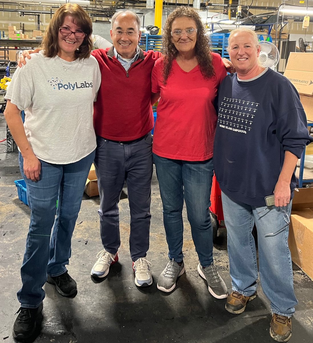 Great to drop by PolyLabs in Lewiston, home to some of the hardest working Mainers. Folks here are ready to make a change and get back on the right path. #mepolitics #ME02