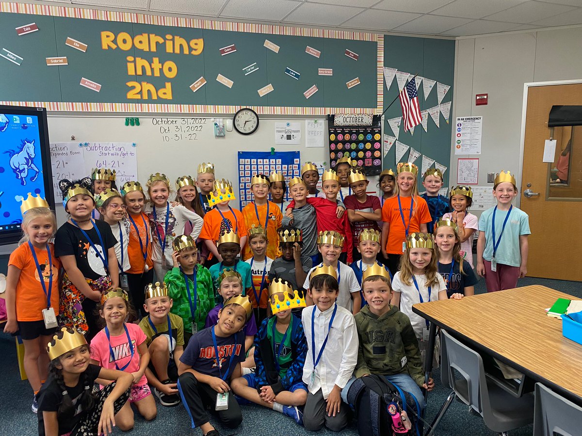 MrsBBondy's tweet photo. Way to go @astros these 2nd grade students loved learning all things Astros! @KTuck30 with the game winning catch! @ABREG_1 @SampsonElem https://t.co/GkQRl9zsAS