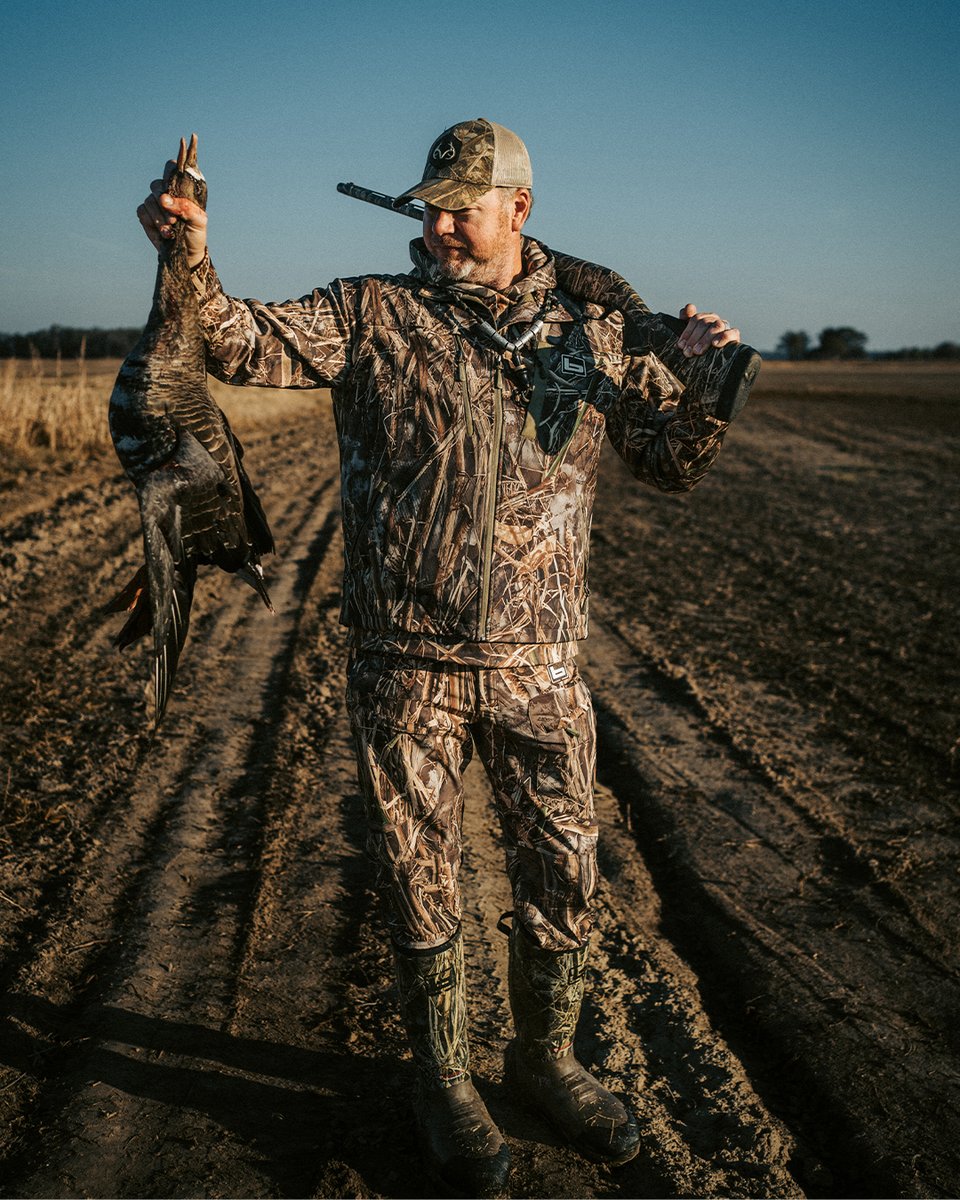 Realtree's tweet photo. Specks in Arkansas.
#Realtree #RealtreeMAX7 https://t.co/bzTJFuLfiz