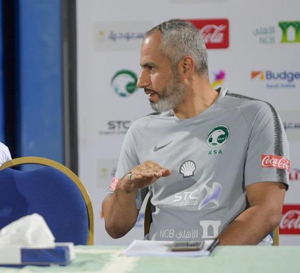 ibrahimaaljaber's tweet photo. الأخضر أمانة،مدير المنتخب السعودي #حسين_الصادق !! ما حدث من تجمع بعد احتكاك بعض لاعبينا مع لاعبي ايسلندا هذا تصرف الحواري غير مقبول ولايتكرر لانها سمعةوطن ثم لا نريد رؤوس بعض لاعبينا وكأنهم لاعبين من افريقيا حلقو شعورهم بإقناعهم انهم يمثلون السعودية #السعودية_ايسلندا #يوم_الجمعة https://t.co/ypjc5VkkXy