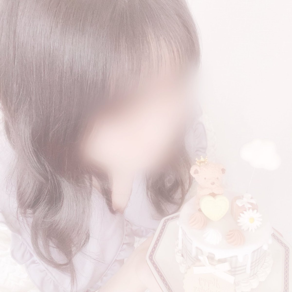 Tsuka_tako_7321's tweet photo. ♡…𝐇𝐚𝐩𝐩𝐲 𝐁𝐢𝐫𝐡𝐝𝐚𝐲…♡

         2022.11.07

ゆなちゃんお誕生日おめでとう🎂♥

18歳も素敵な1年になりますように🎀
・
・
・
・
・
・
貴方に出会えてほんとによかったです︎

@_yunachannel 
#星乃夢奈第18章開幕
 #ゆなたこ誕生祭2022
#ゆなたこ生誕祭
 #本日の主役はゆなたこ https://t.co/tsEwklrR4W