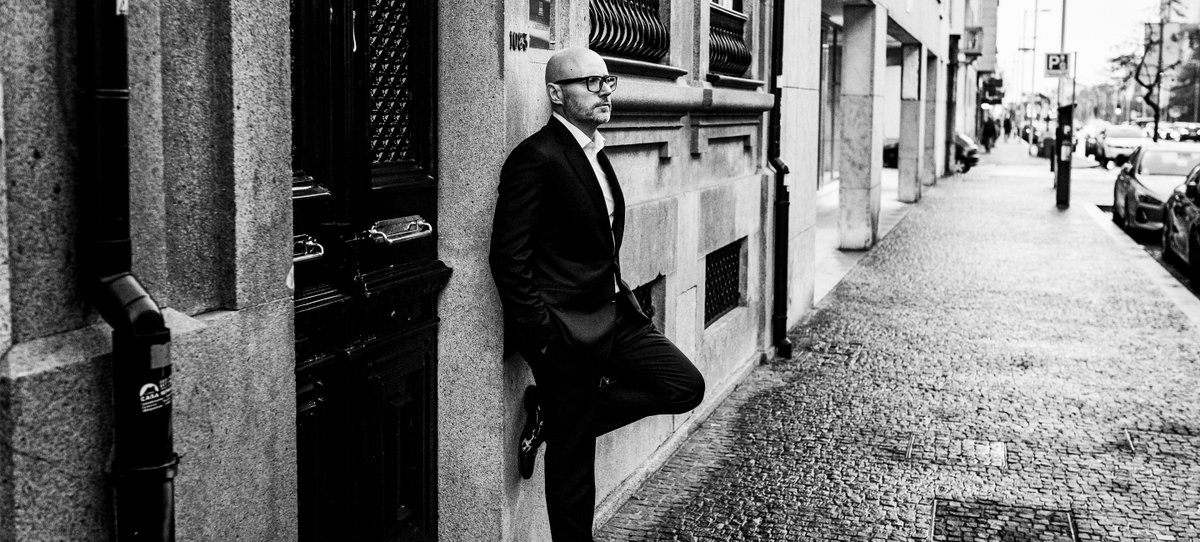 Tonight, @baldurbronniman conducts the <a href="/BSsinfonietta/">Basel Sinfonietta</a> in 'Rise and Fall' at the Burghof Lörrach, Germany.

🎟 Book tickets: baselsinfonietta.ch/en/concerts/su…

 ℹ️ Find out more about Baldur: intermusica.co.uk/artist/Baldur-…

#Intermusica #ClassicalMusic #Performance #Germany #Lörrach