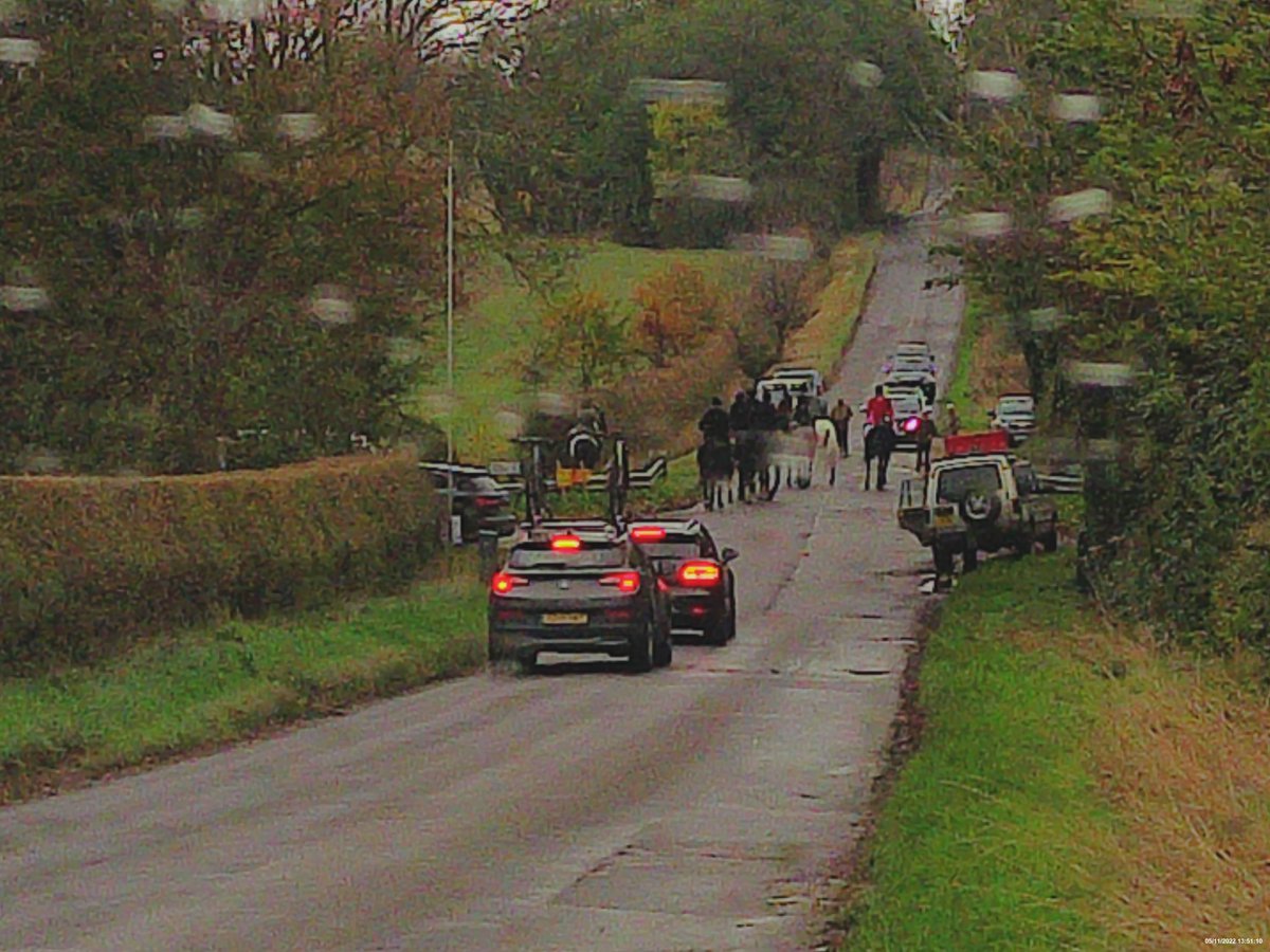 HsaChair's tweet photo. Great to be out with  @BedsBucksSabs  yesterday on the Oakley Hunt. 
Six sabs, one hunt, no contest. 
No kills.
Perhaps the worst huntsman I have seen in 40 years sabbing, with no hound control or fake trails in evidence. Here they are arrogantly blocking the road to the public. https://t.co/7KktfCSwUb