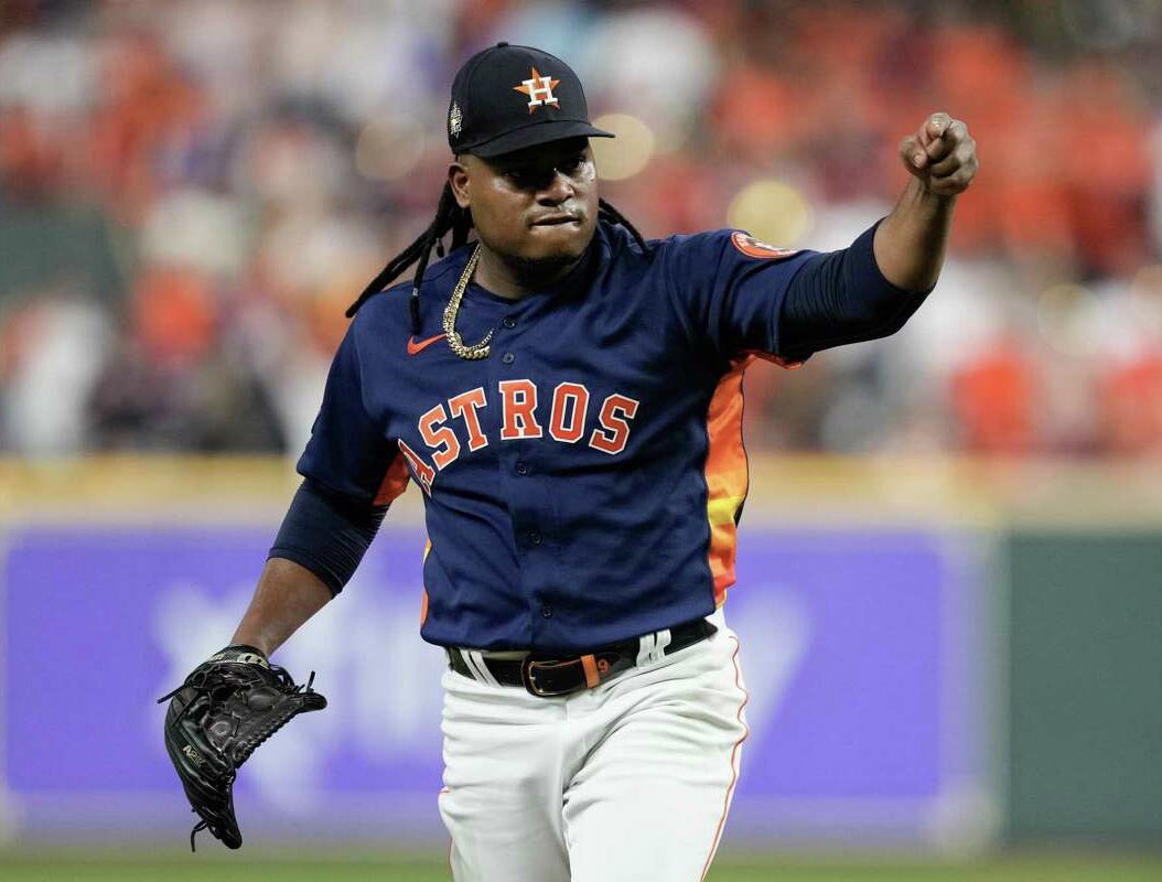 AstrosFuture's tweet photo. Framber Valdez during the 2022 post-season:

1.44 ERA | 25.0 IP | 4 ER | 33 K 

DOMINANT! 🔥🔥 #LevelUp https://t.co/9ZRv37hTDw
