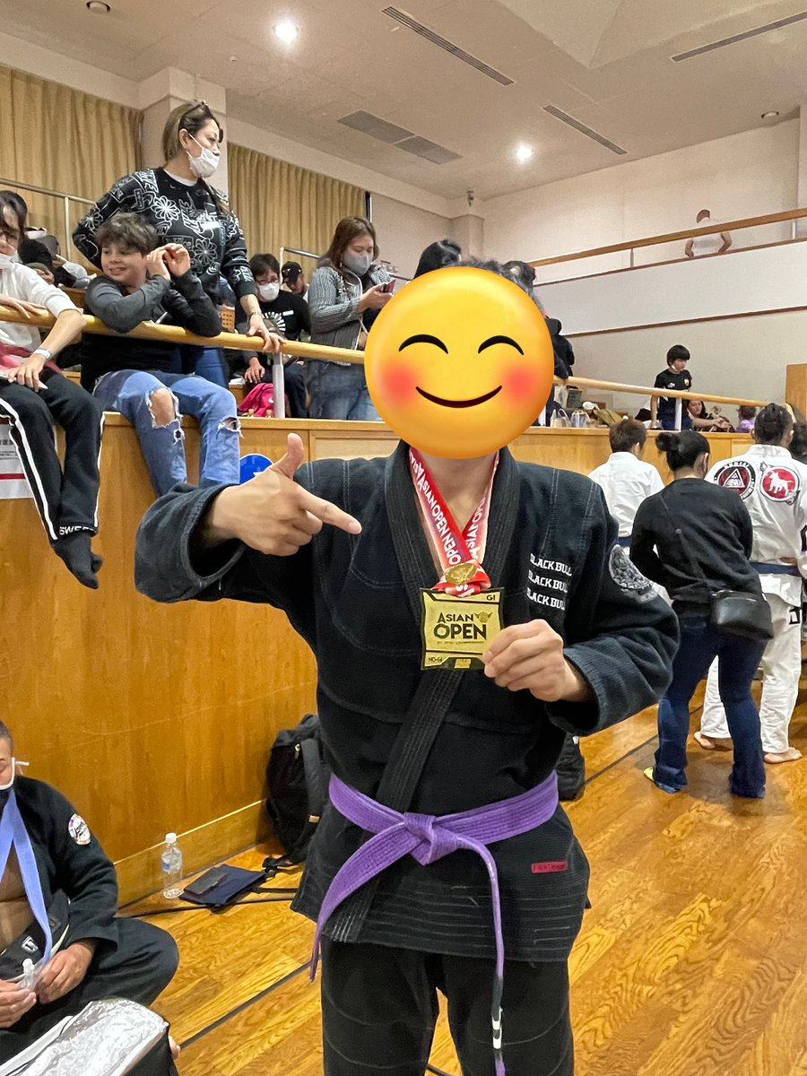 hige24's tweet photo. やりましたー‼️

アジア一🏅

😁ww

#bjj  #爆食 #減量  #サラリーマン  #格闘技 #減量　#ひげルパン　#ダイエット　#筋トレ #趣味 　#ブラジリアン柔術 #寝技 #健康　#試合 #アジア　 #愛知県 #禁酒 #優勝 https://t.co/yJSOgVlurF