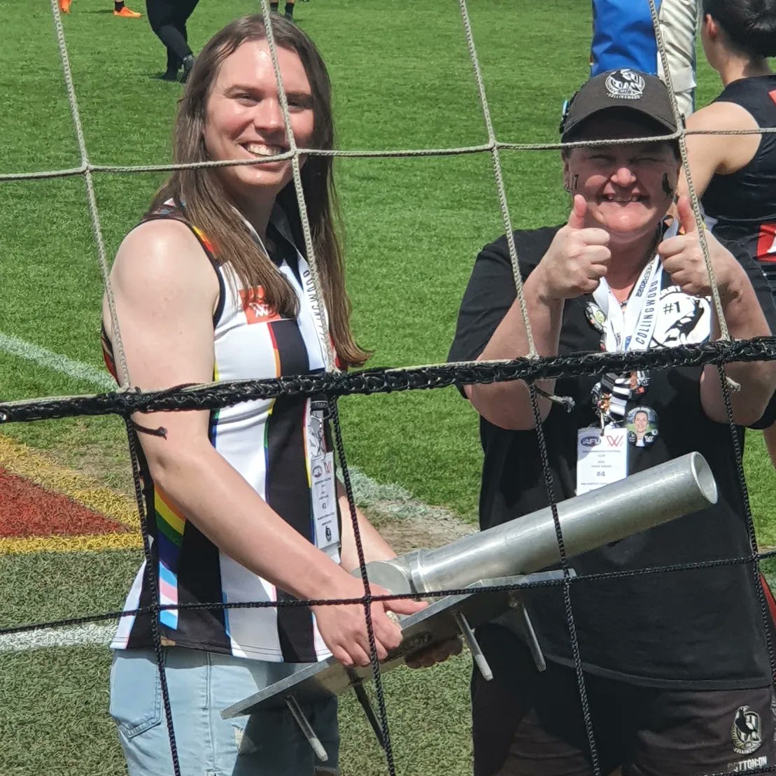 Fearny Fearn 🖤🤍🌈🦄🦔 I ❤ AFLW & VFLW tweet media