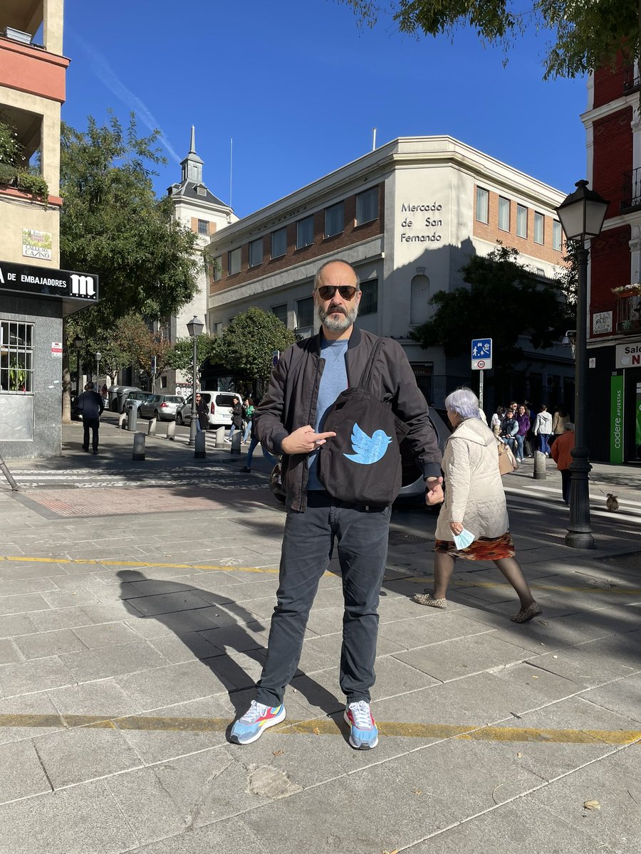 Hoy, más que nunca, mucha fuerza @TwitterEspana