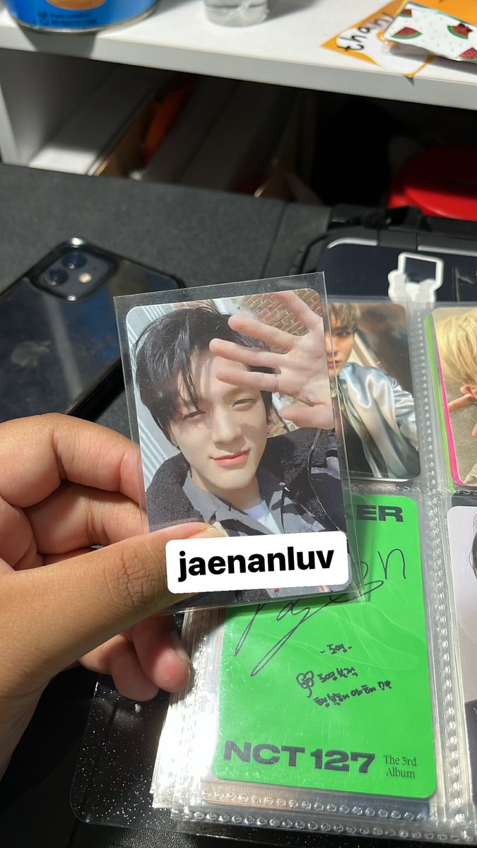 GIVEAWAY PHOTOCARD JENO 😗

rules :
• rt/like
• follow 

; end 48hrs, goodluck!!!