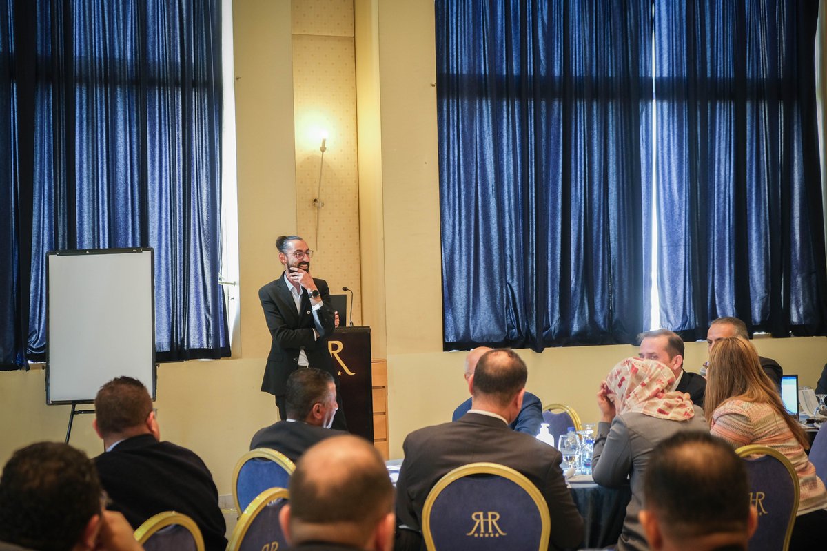 IradaProgram's tweet photo. بحضور ممثلين من وحدة تمويل المبادرات التنموية في وزارة التخطيط والتعاون الدولية وممثلين عن الجمعية العلمية الملكية وعلى مدار يومين نفذت إدارة برنامج "إرادة" الاجتماعات الإقليمية لموظفي مراكز إقليمي الوسط والشمال وموظفي وحدة الدعم المركزي.
@RSSJor @MoPIC_Jordan https://t.co/rkAN0bGVUH