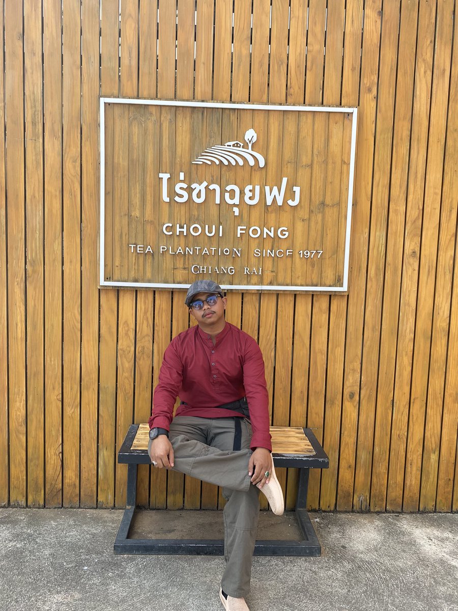 for_second_hand's tweet photo. “คนที่ไม่เข้าใจทัศนคติของคุณ จะไม่มีวันเข้าใจคำพูดของคุณ” #สวัสดีเชียงราย https://t.co/ufUYN5OeAE