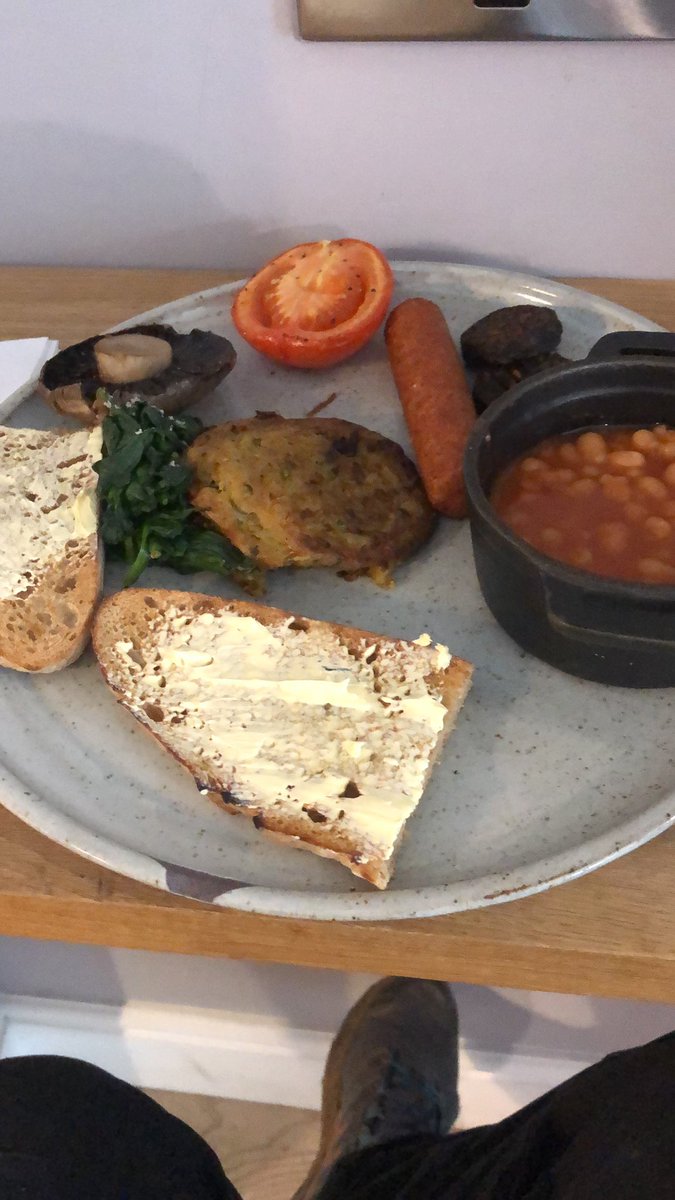 butcher_to's tweet photo. Woodcraft vegan breakfast https://t.co/Zg3zMCNyYa