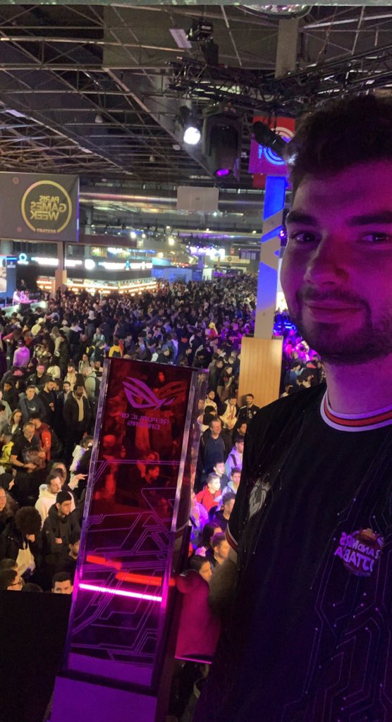 KingsMan tweet media