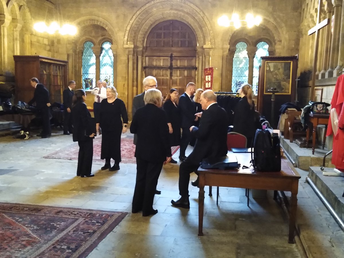 Chapter House chill-out before Choral Eucharist <a href="/durhamcathedral/">Durham Cathedral</a>