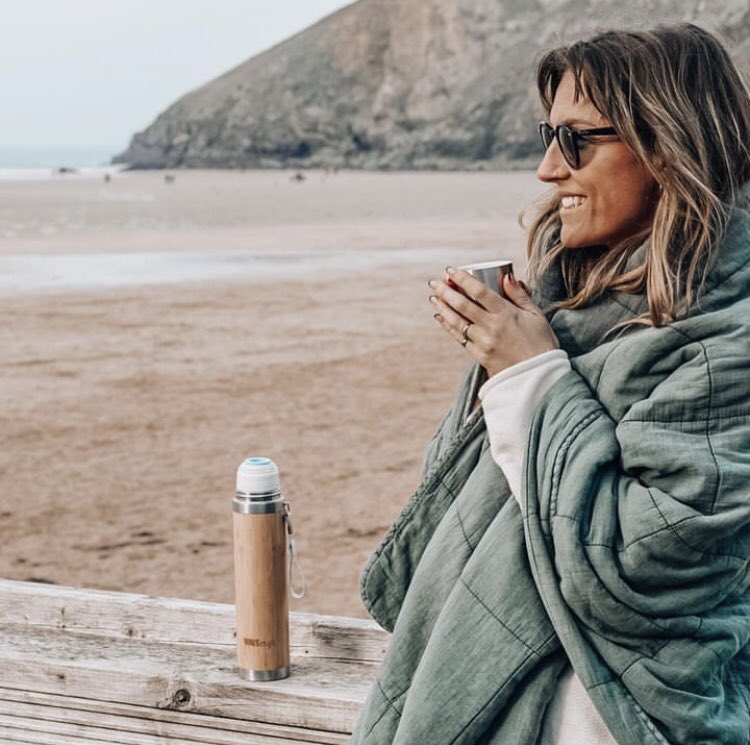 Keeping warm on the beach with our bamboo thermos #ShopEthicalInstead