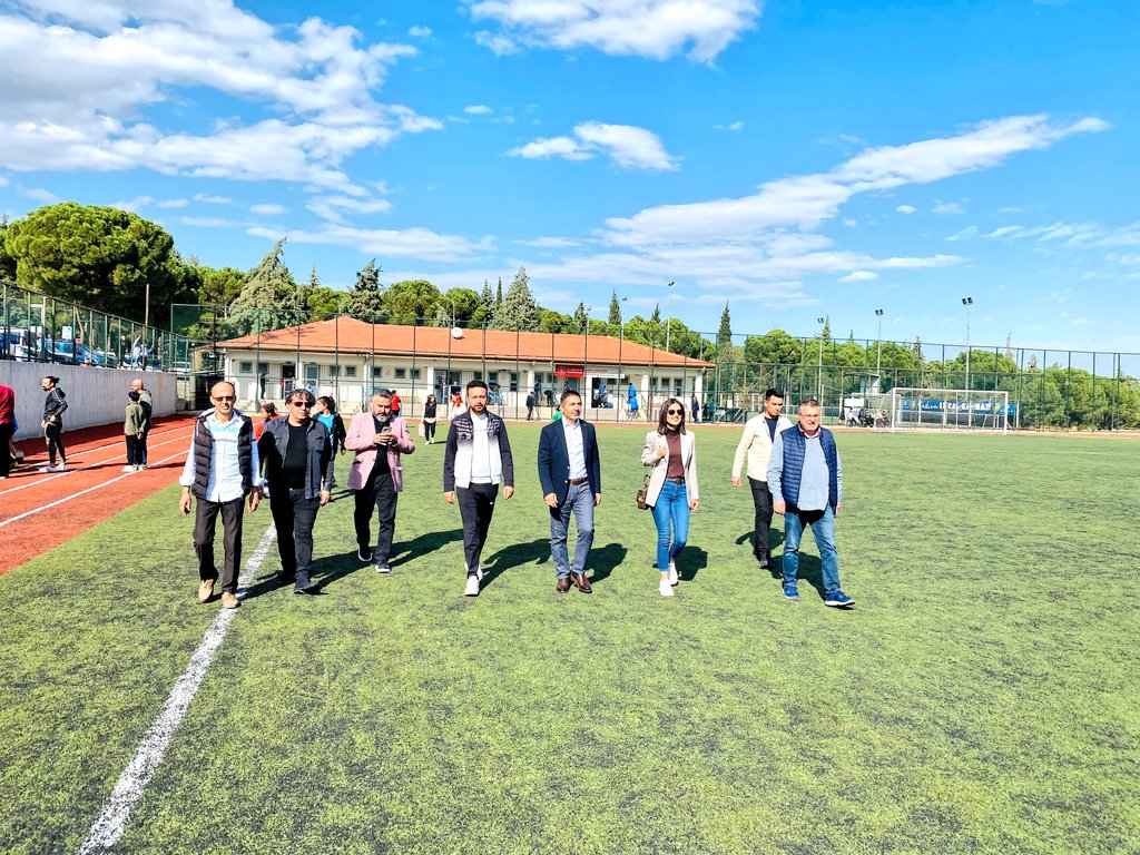 erdogan_ugr's tweet photo. +> #Futbol 1. Ligi'nde mücadele eden #Horozkent Spor'umuzun, #Samsun #İlkadım Belediyesi #Yabancılar Pazarı (#YABPA) #Spor Kulübü ile maçını izledik. Kızlarımızı destekledik ve 4-1 galip geldik. Futbolcularımızı kutluyor başarılarının devamını diliyorum. Onlarla gurur duyuyoruz. https://t.co/fsiyCirWxy