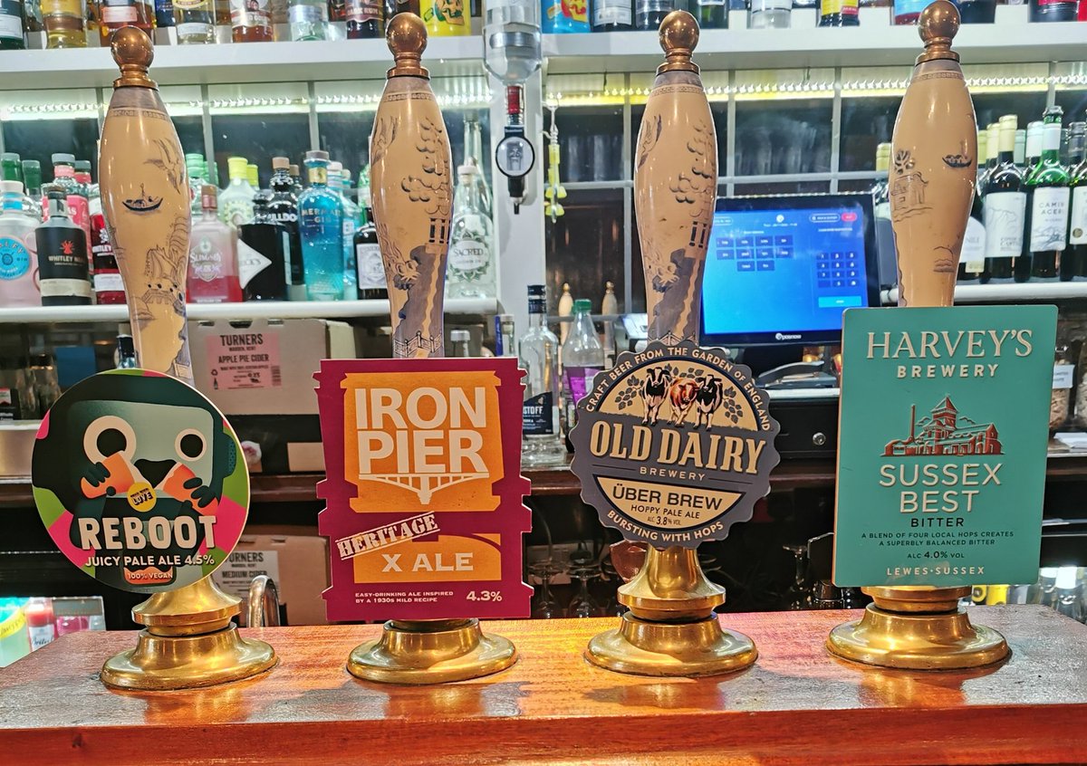 Cask ales pouring today.  OPEN from 12.  Unfortunately our kitchen is closed while we recruit a new chef.

#harveysbrewery #fivepointsbrewingco #onlywithlovebrewery #olddairybrewery #westkentcamra #twpubs #realale #realalefinder #twcaskale #twrealale #tunbridgewellspubs