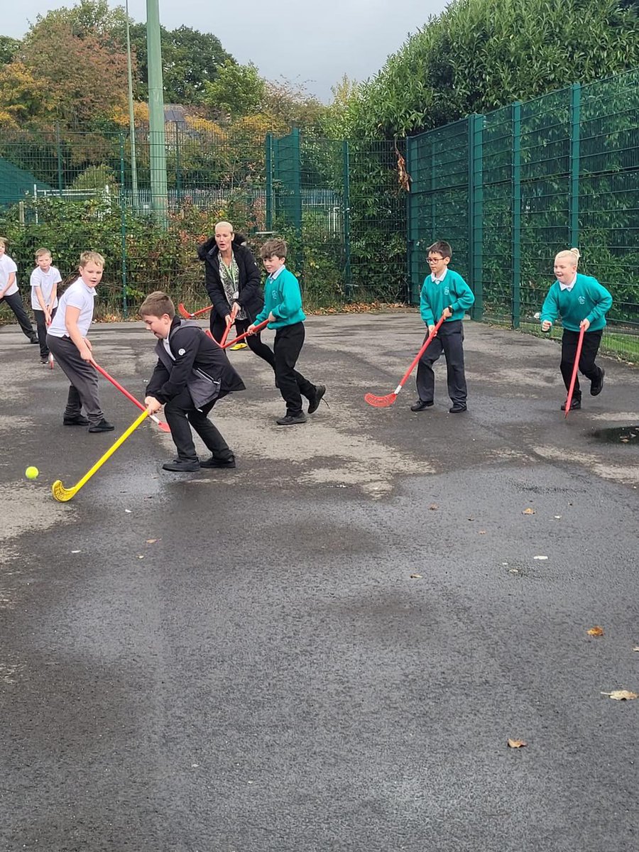 Cliffe Hill School tweet media