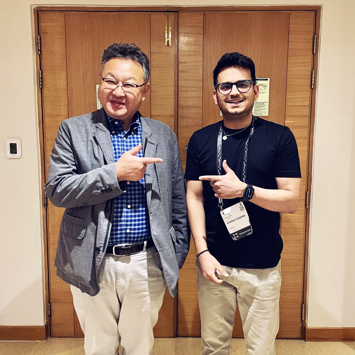 Core memory unlocked - had the honor of meeting the legendary <a href="/yosp/">Shuhei Yoshida</a> at <a href="/theindiagdc/">IndiaGDC</a>. Thank you for everything; flying back home with more will and determination to do great things. 🙏🏼🥲
#igdc2022 #gamedev #indiedev #indiegame #screenshotsaturday #indiegamedev #alldev