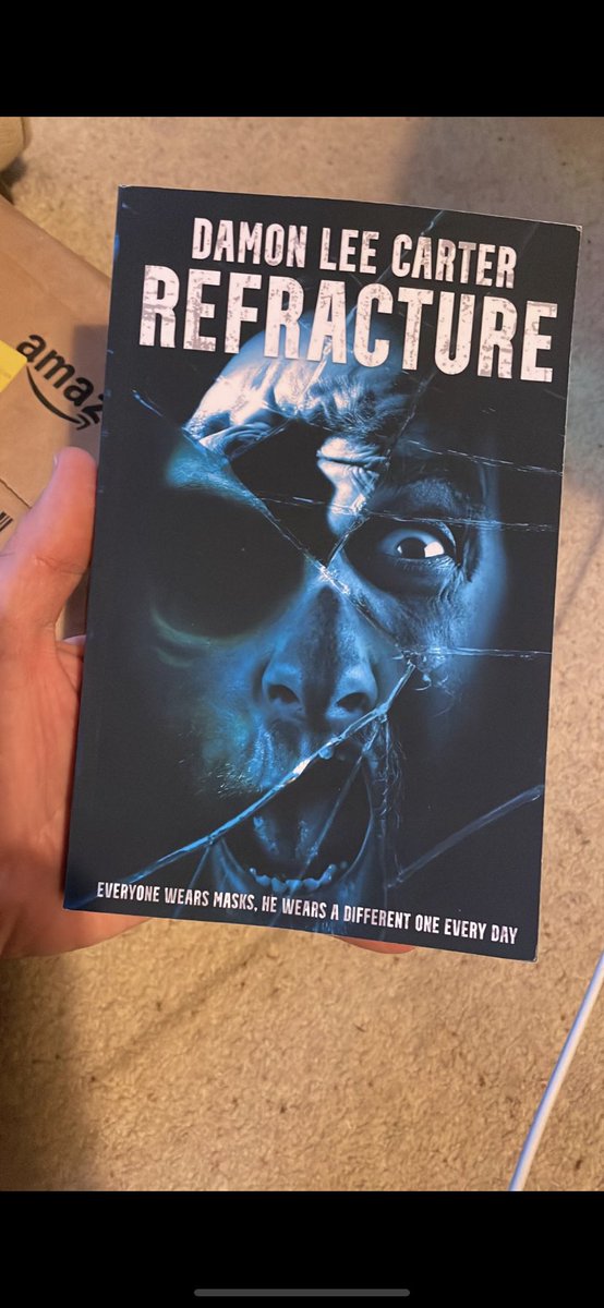 dimski's tweet photo. Thanks to everyone for buying my book #Refracture 

Getting some really good feedback from it and it’s fitting snugly onto book shelves neatly😊

Available on Amazon - https://t.co/v3EOSFbW9f https://t.co/VFtf9HzbHP

Yes I will sign copies 😉 https://t.co/0N9phbM7ek