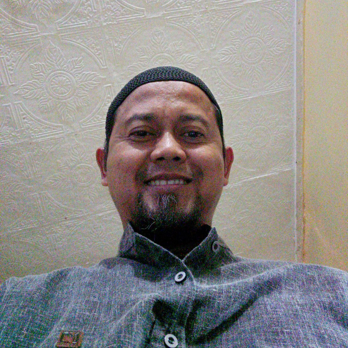 snoring's tweet photo. #FotoProfilBaru https://t.co/3Er1ybRhV8