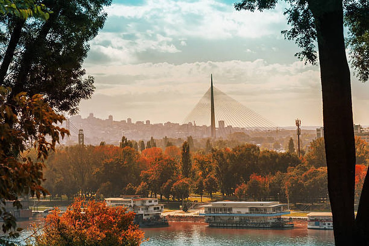 Gezginlerin sık ziyaret ettiği ülkelerin başında gelen Sırbistan'ın başkenti Belgrad için hazırladığımız 'Belgrad'daki En İyi 15 Günlük Gezi' blog yazısı ucuzucuyorum Blog'da yayınlandı! Belgrad'a en ucuz uçak biletleri ise hep olduğu gibi ucuzucuyorum web'de ve mobil uygulamada