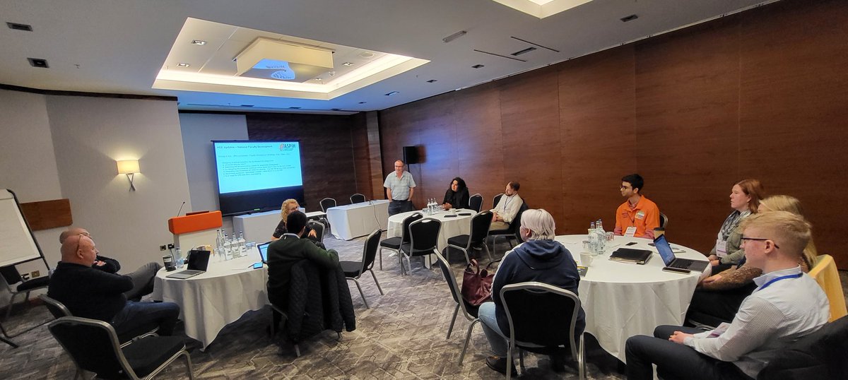 Our @HEE_TEL <a href="/ASPiHUK/">ASPiH</a> simulation faculty development workshop is well underway - get in touch via SimImmTech@hee.nhs to stay in the loop
#aspih2022