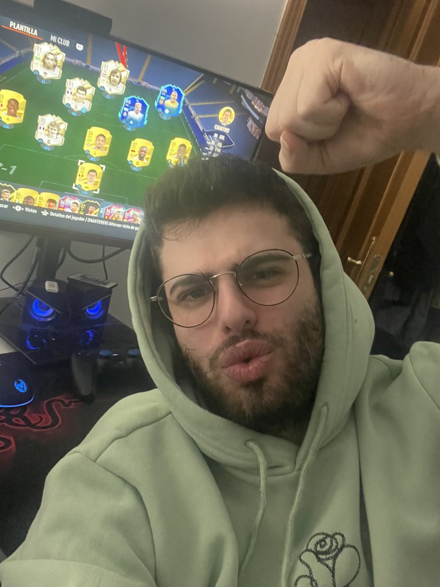 TKO_GamingClub's tweet photo. Desde TaKeOver Gaming Club queremos dar nuestra enhorabuena a @Ibraa_Ofisial y @guitux11, ex-jugadores competitivos del equipo, que tras ganar el segundo y tercer draft respectivamente se aseguran una plaza para @elaliga https://t.co/RxXkabOvmi