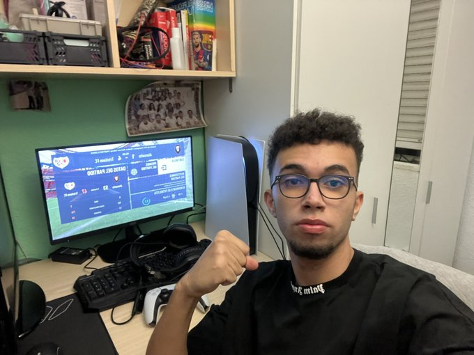 TKO_GamingClub's tweet photo. Desde TaKeOver Gaming Club queremos dar nuestra enhorabuena a @Ibraa_Ofisial y @guitux11, ex-jugadores competitivos del equipo, que tras ganar el segundo y tercer draft respectivamente se aseguran una plaza para @elaliga https://t.co/RxXkabOvmi