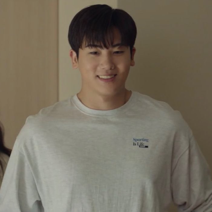 Milda1116's tweet photo. D-10! It's a year since we met great man & perfect husband material Yihyun (oh those shoulders🔥) nd only 10 days till Hyungsik own birthday!
#Happy32ndHyungsikDay #PHStheRisingStar #ParkHyungsik #박형식 #JungYiHyun
#Happiness1stAnniversary
#해피니스만_보면_가슴이뛰고_목이말라 https://t.co/xeoawA4qy4