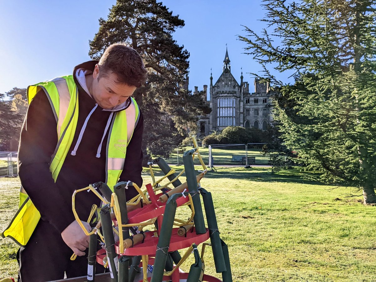 We had a very successful #BonfireNight around the UK last night. All fired safely!
Our weekend continues with the final evening @altontowers & more #Firework displays around the UK Our crew are on site & working their socks off for tonight's display @TowersTimes @TowersStreet