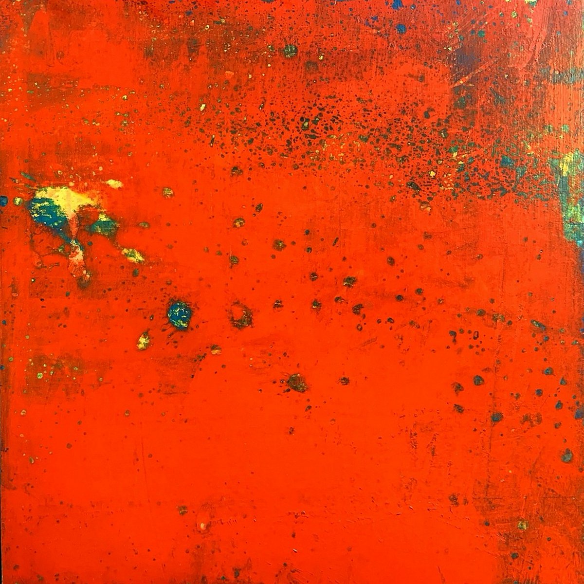 Hello on this rainy Sunday morning! A warm piece for you today - Stolen Time 111, acrylic on card, 27x27 cm, float mounted & framed in white. Available directly from the studio #SundayMorning #red #painting #abstract #richardheys #artinkent #artinsussex