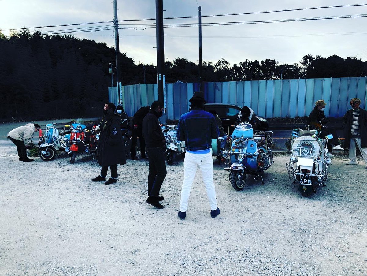 khramone's tweet photo. 相模原にある自販機の名所までスクーターランしてきました。 https://t.co/pjRehWtBti