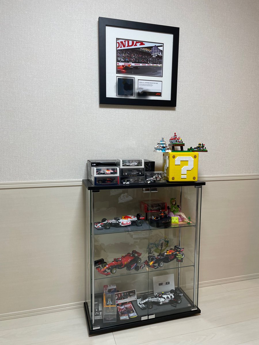 kyo_akiyama's tweet photo. 早速飾りました!
#f1jp #JapaneseGP #F1Authentics #F1見る京一2022 https://t.co/HxoBKW5Sep
