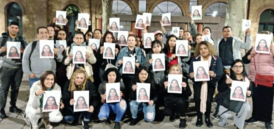 Anoche participamos en la concentración en Nou Barris (BCN) para acompañar a familiares y amistades de nuestra compañera Deisy Zulema Rivas, quien se encuentra desaparecida desde el 30/10. Luego fuimos a enganchar carteles. Cualquier información avisar #URGENTE al ☎️ 112 <a href="/mossos/">Mossos</a>.