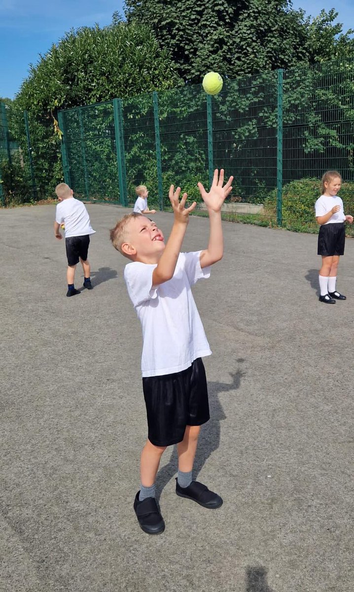 Cliffe Hill School tweet media