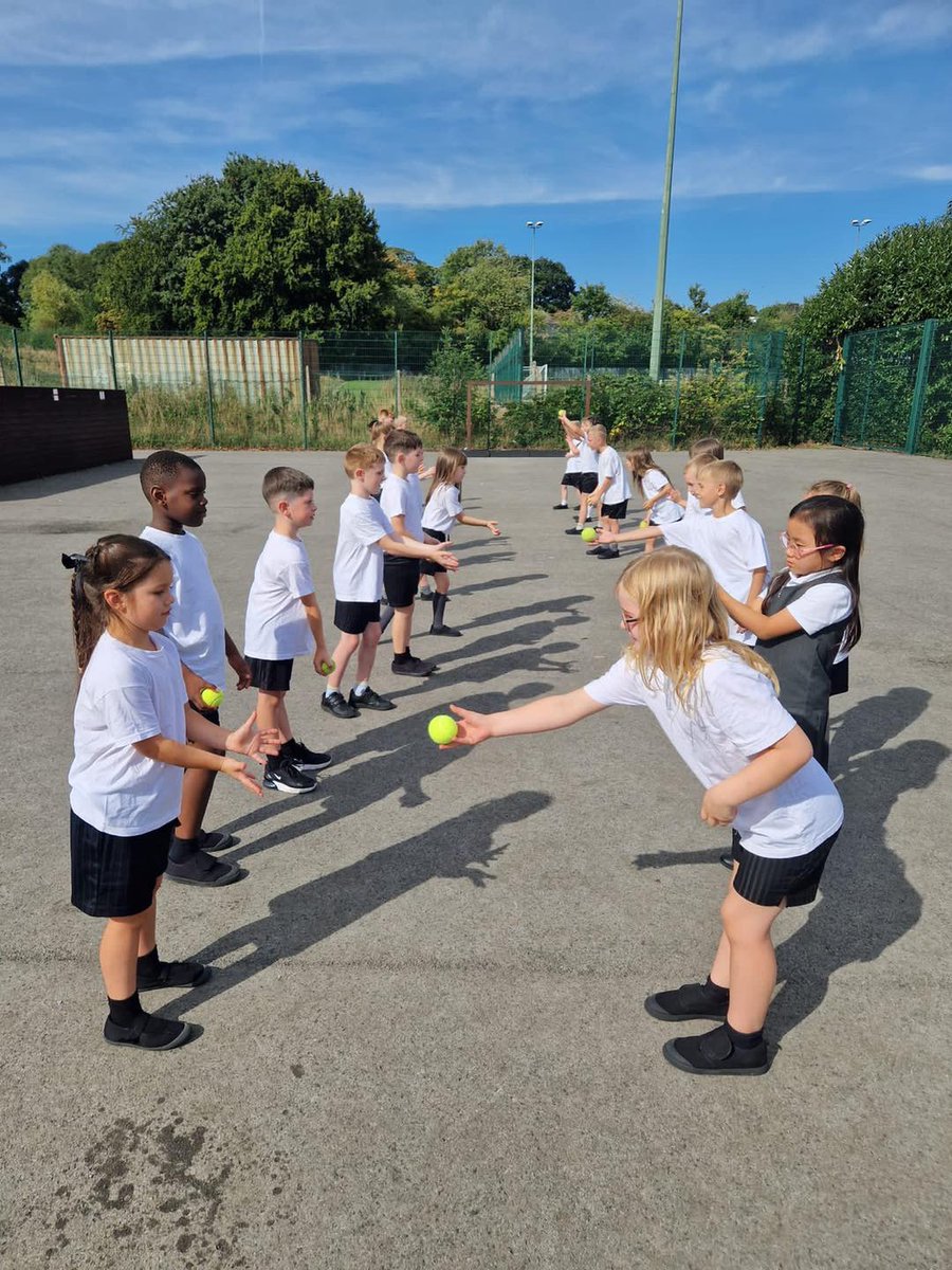 Cliffe Hill School tweet media