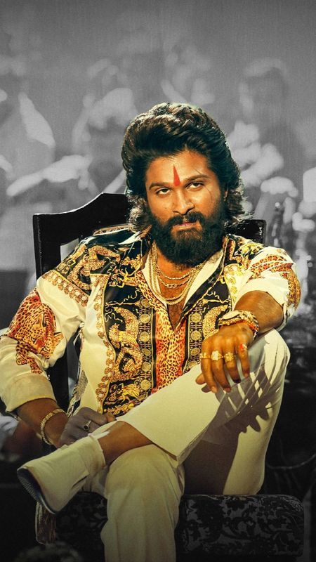boycottpathaan's tweet photo. Who Has More Fan Base In Tollywood ?

        RT #Prabhas                Like #AlluArjun https://t.co/zwaqzelAOi