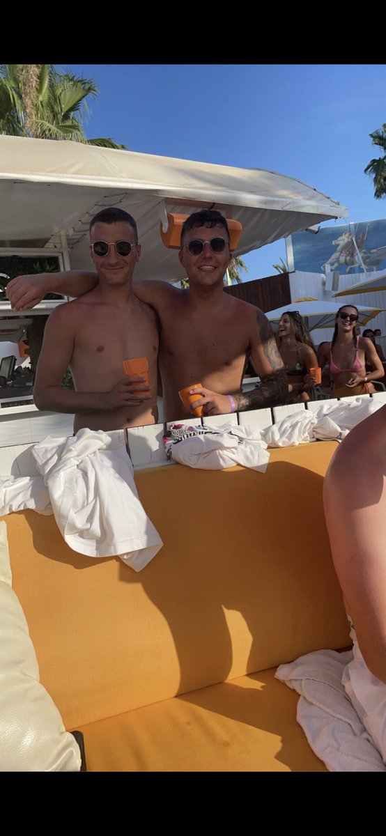 Happy birthday bro have a good ane 🍾<a href="/Jay_campbell4/">Jay Campbell</a>