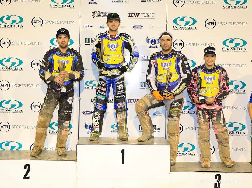 Unia Leszno tweet media