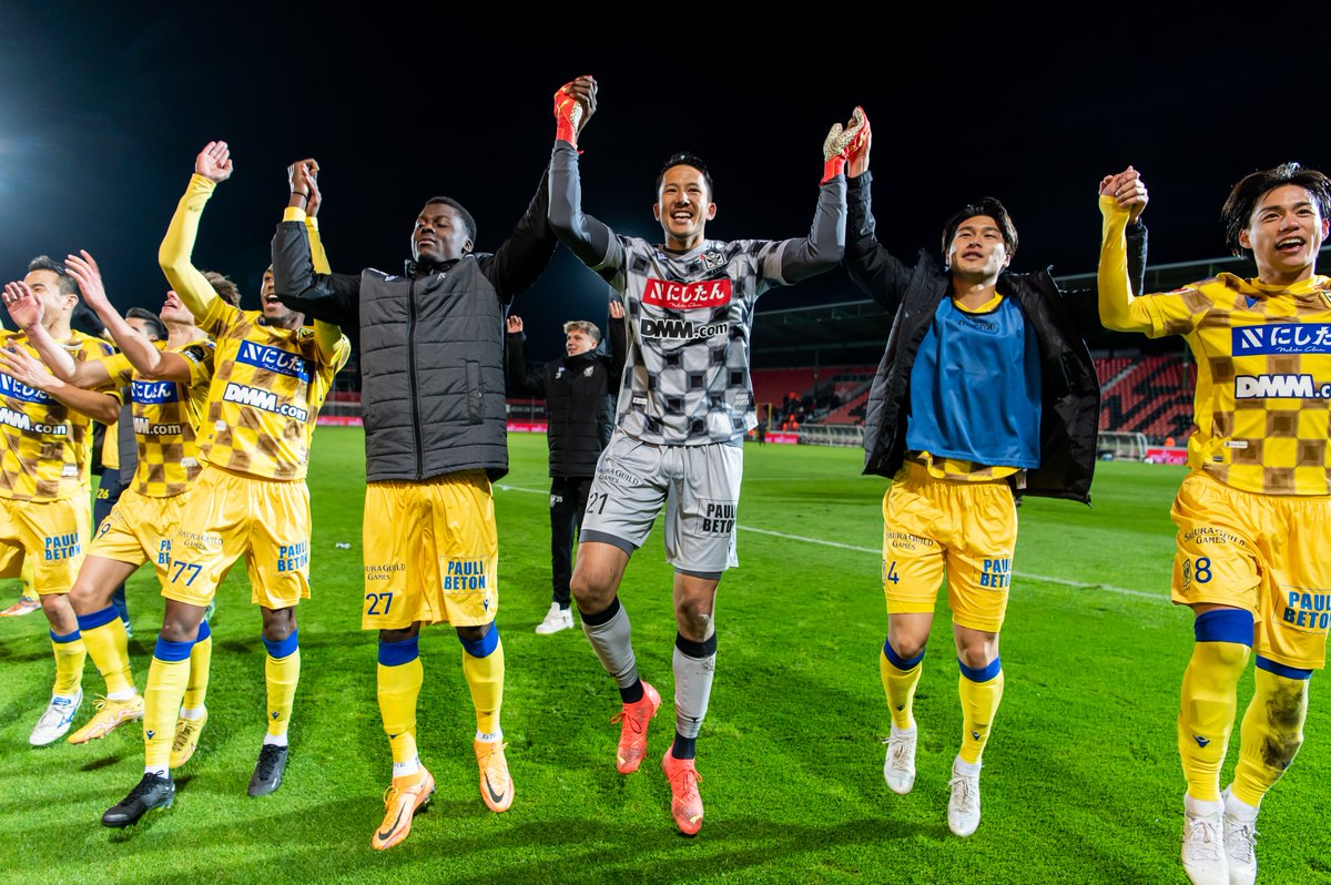 stvv's tweet photo. ➥📁 Most amazing supporters
➥📁 STVV Fans
➥📁#SERSTV https://t.co/clgK5YGw5m