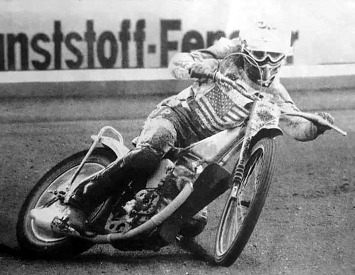 Upright Speedway  tweet media