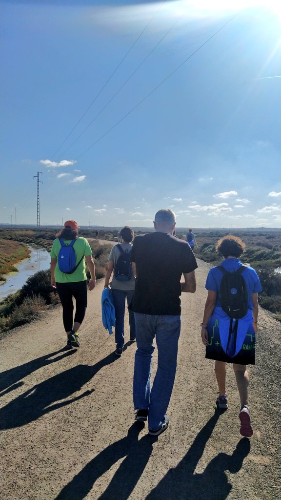 Estupenda mañana para pasear por el nuevo sendero #Eurovelo8 entre #SanFernando y #Chiclana
¡Qué maravilla de lugar donde vivimos!
💙💚