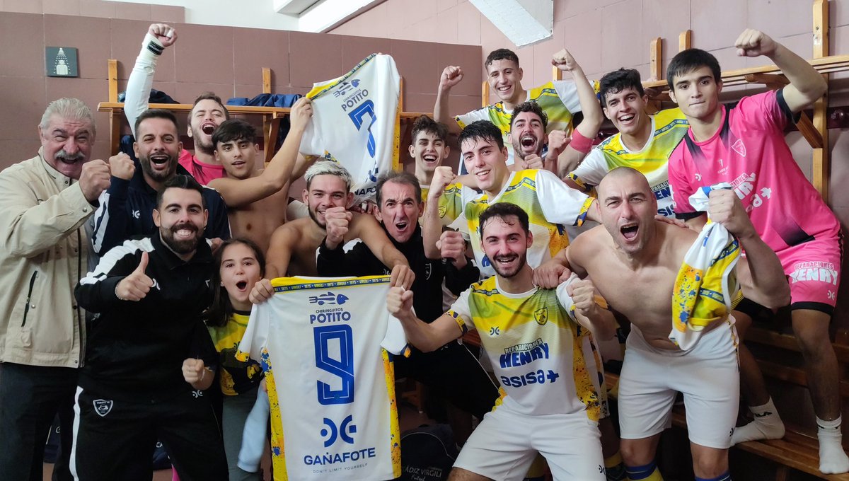 CDVirgiliCadiz's tweet photo. 🔴FINAL | CD Tres Calles - Cádiz CF Virgili (2-7)

⚽⚽ Moi
⚽⚽ Pedro Olmedo 
⚽ Óscar Lojo
⚽ Óscar Rodríguez 
⚽ Álex Mayorga 

+3 💛💙 https://t.co/S35DRgBh4U