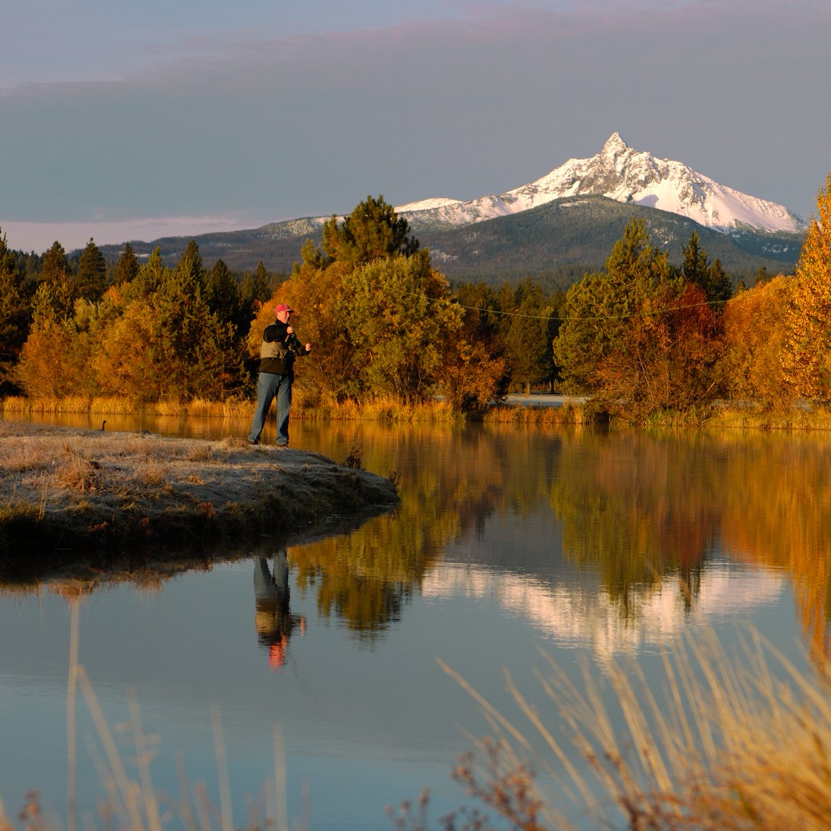 Calling all fall enthusiasts, come join us at the Ranch to enjoy the quiet and calm. What is stopping you from booking your fall getaway? Tell us below: