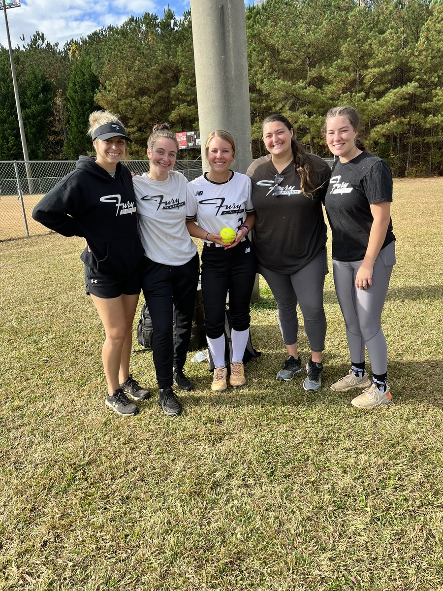 hperkins2026's tweet photo. Finally decided to send one over💣@fury_platmorgan @FuryPlatinum @SBRRetweets @ExtraInningSB https://t.co/ozfR2LVTaq