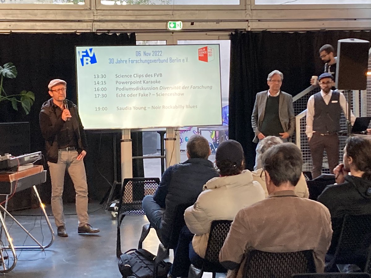 FVB_adlershof's tweet photo. Es geht los!!! Wir feiern unseren 30. :-) Wer neugierig ist, einfach vorbeikommen! https://t.co/Xne3wVxx8E @BerlinSciWeek @PaulDrude @LeibnizFMP @LeibnizIGB @IZWberlin @WeierstrassInst #MaxBornInstitute #LeibnizIKZ https://t.co/stoWyNUaLX