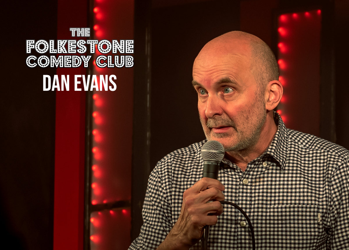 fstonecomedy's tweet image. This is where the REAL fireworks were! An amazing packed house at Folkestone Comedy Club last night with some brilliant comedians, matched by an equally brilliant audience.