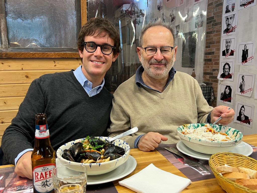 Una foto, due prospettive, una cenetta bella 😄