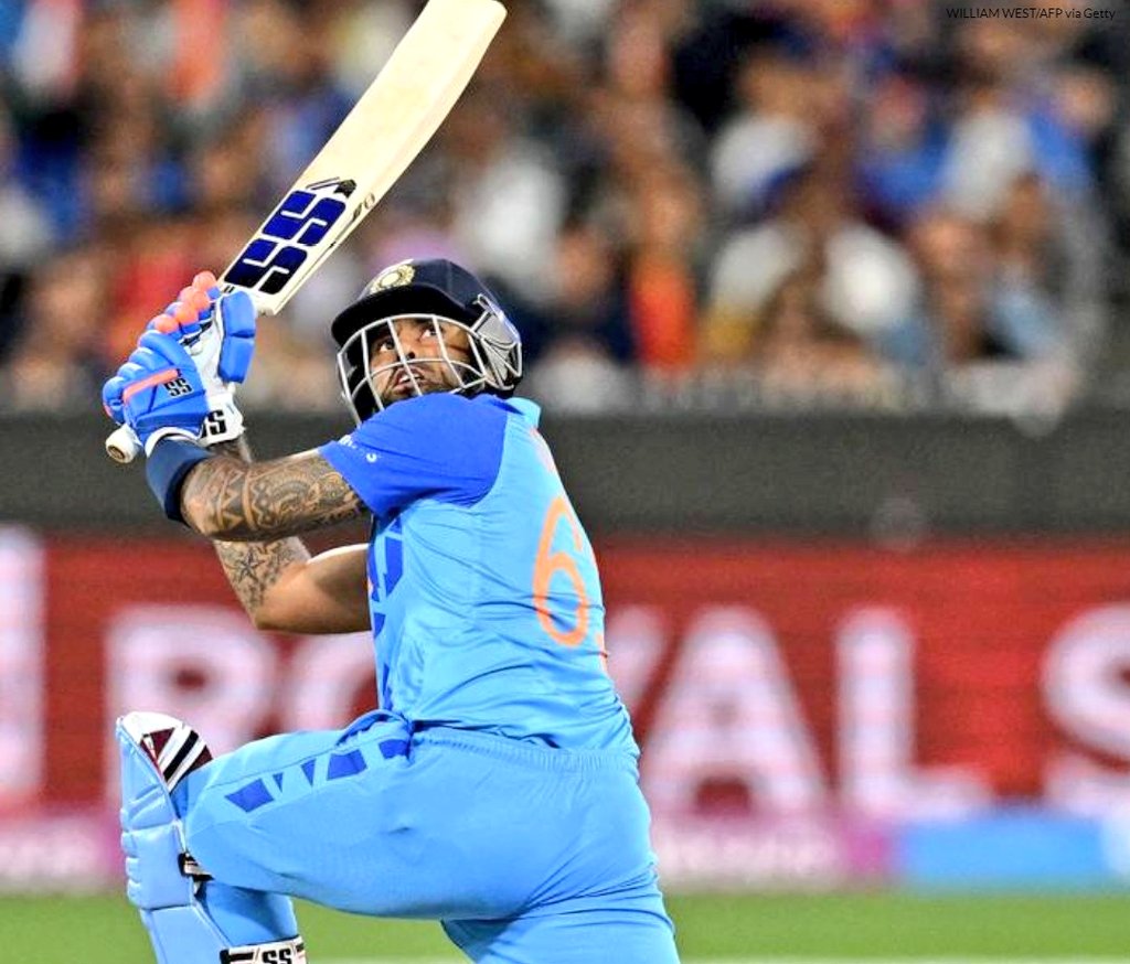 चलेगा बल्ला, उड़ेगी धूल।
न टिकेगा बॉलर, गेंद जायेगी भूल।
भारतीय क्रिकेट का सूर्योदय।
#SuryakumarYadav